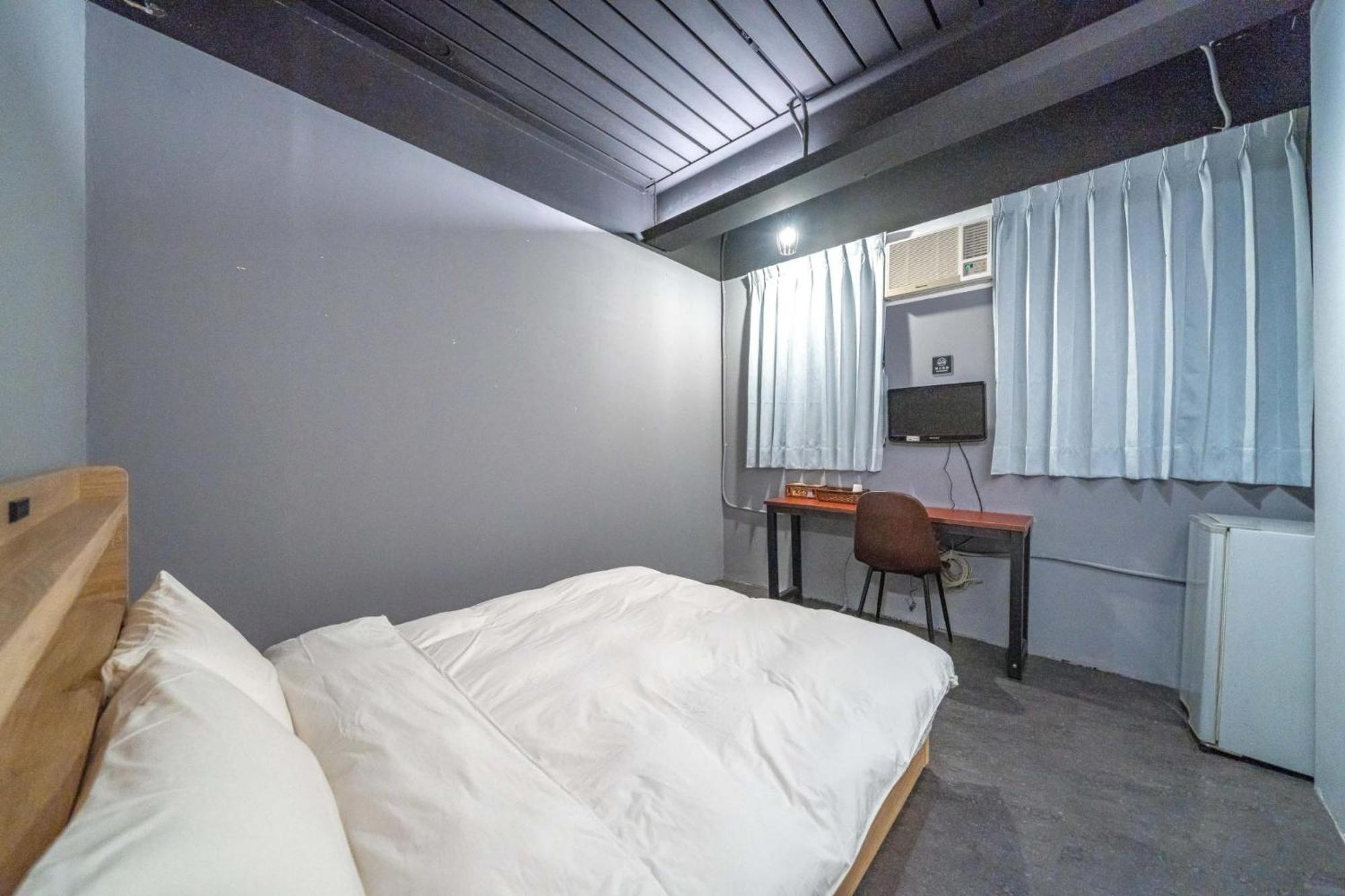 曼橙驛站 Hotel Dalin Стая снимка