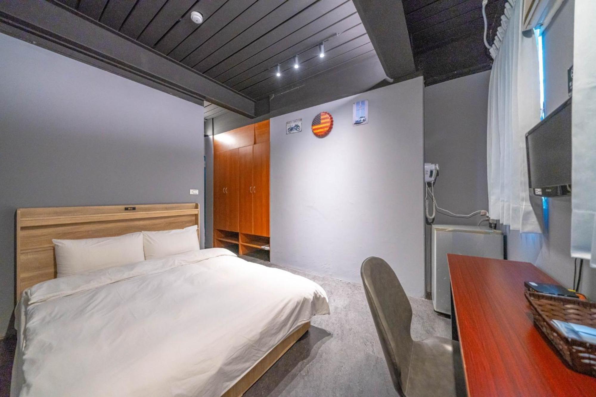 曼橙驛站 Hotel Dalin Стая снимка